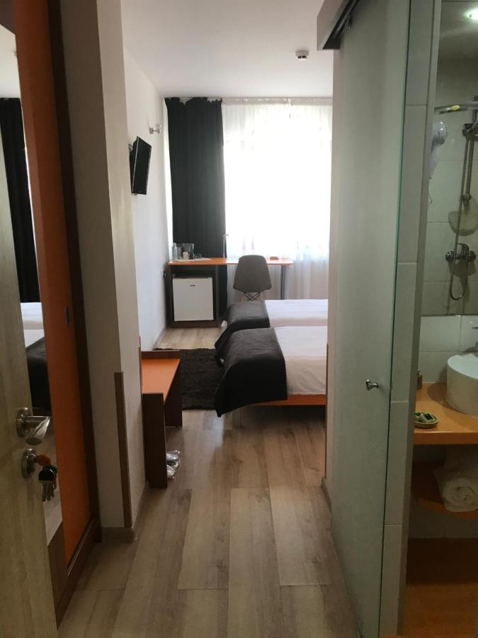 Hotel Gabrisa Razgrad 外观 照片